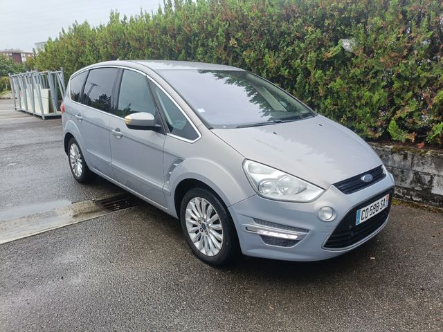 Ford S-MAX 2012