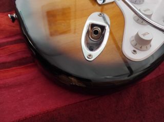 Guitarra eléctrica Fender squier doble pastilla.
