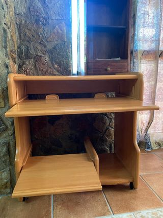 Escritorio madera - estado impecable