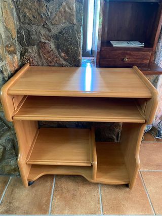 Escritorio madera - estado impecable