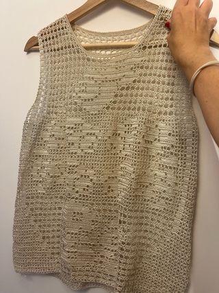 top ganchillo crema