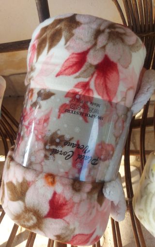 Plaid Matrimoniali In Pile fiori e scozzesi