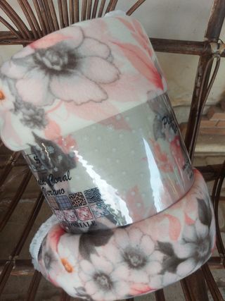 Plaid Matrimoniali In Pile fiori e scozzesi