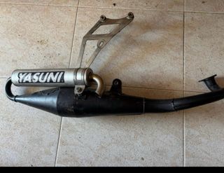 Escape Yasuni R Scooter