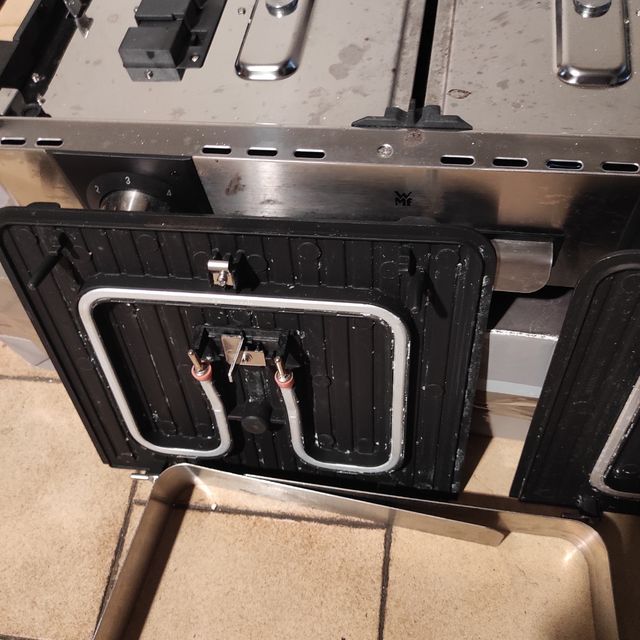  Grill 2400W WMF LONO Master 

Leggi bene 