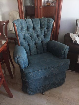 Sillones orejeros azul - tapicería nueva