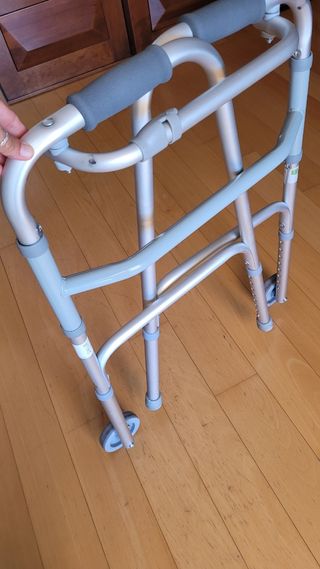 Andador plegable ligero