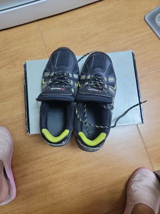 Zapatos seguridad - negros/amarillo.