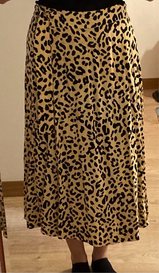 Falda larga leopardo Oysho