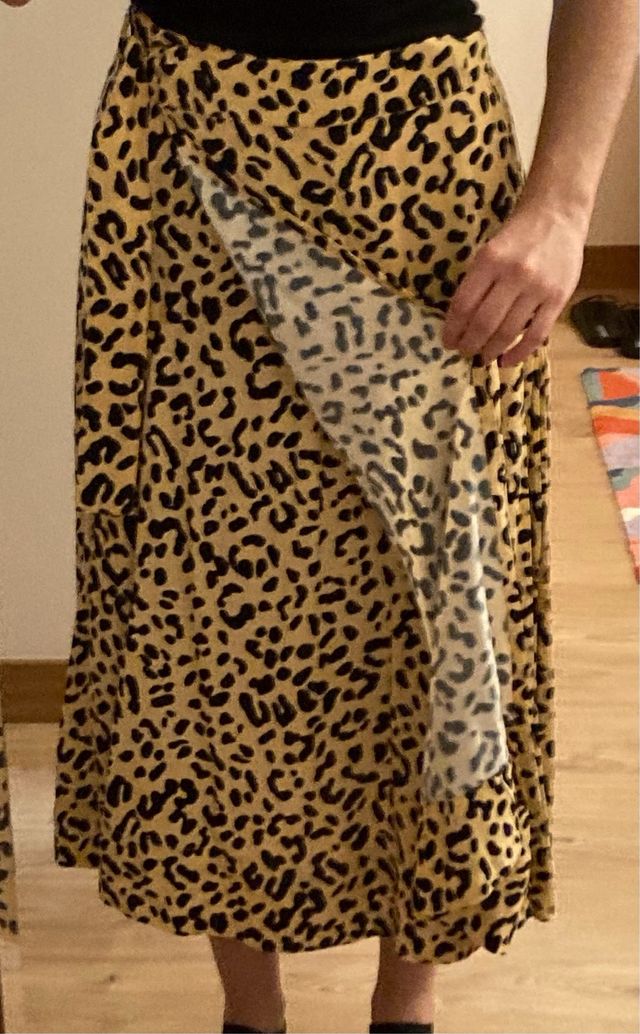 Falda larga leopardo Oysho