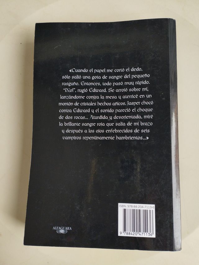 Luna nueva (Saga Crepúsculo 2)