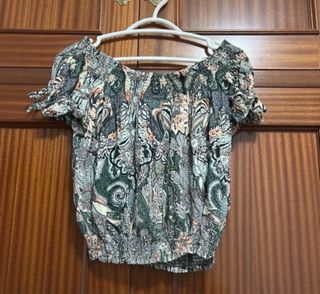 Blusa-Top hombros caídos, multicolor