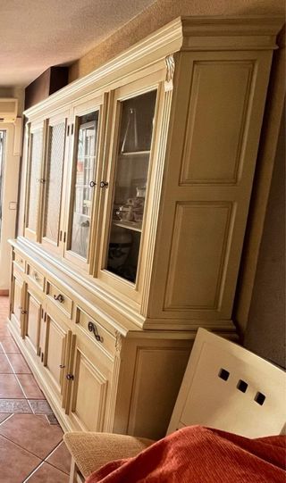 Vitrina antigua beige - madera