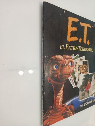 Álbum de cromos E.T. el extraterrestre