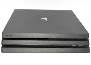 PS4 Pro (PlayStation 4) 1TB + mando