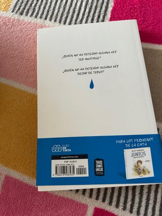 Invisible / Invisible (Spanish Edition)