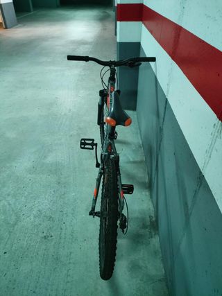 Bicicleta KROSS Level 2.0 gris 2021. Muy poco uso.
