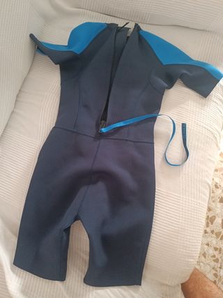Traje neopreno corto niño talla 12