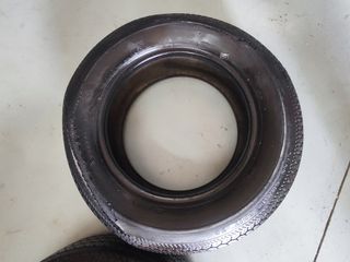 Neumáticos Goodyear Grand Prix 70 vintage.