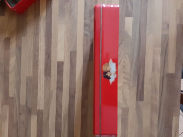 Scatola latta Fiorucci rossa
