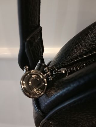 Bolso Desigual negro redondo