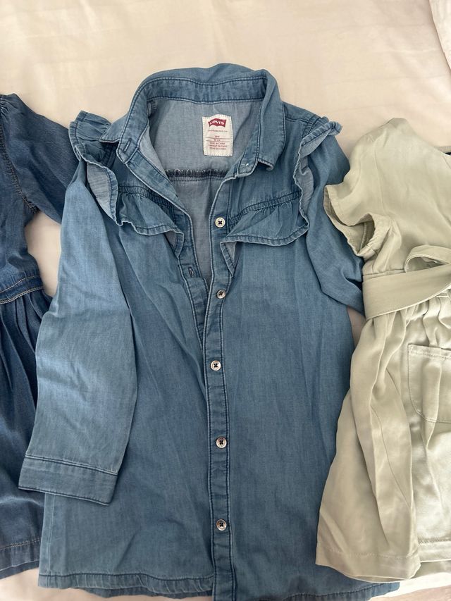 Vestidos niña Levis y Kiabi 92-98cm