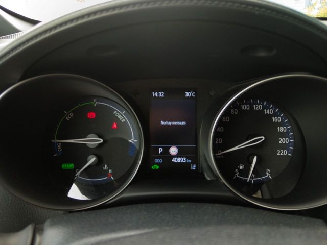 Toyota C-HR Hybrid Advance