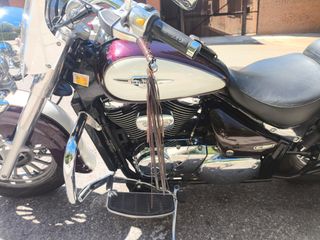 Suzuki Intruder C800 (Moto Custom)