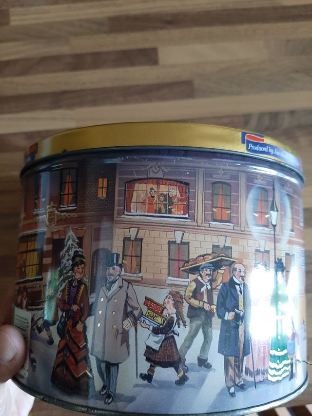 Scatola latta vintage natalizia