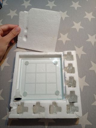Juego Tres en ralla de cristal, Tic-Tac-Toe