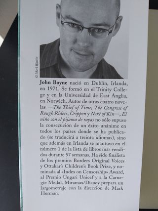 El Niño con el Pijama de Rayas