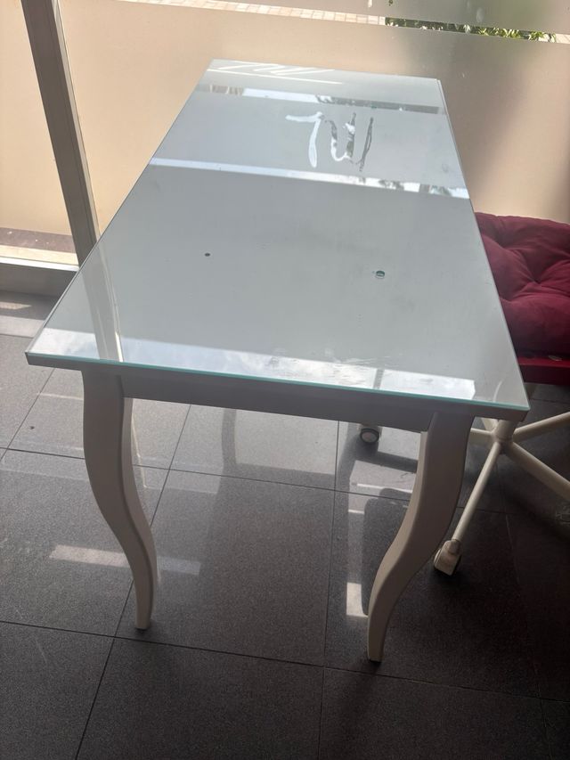 Mesa escritorio blanca - cristal y madera