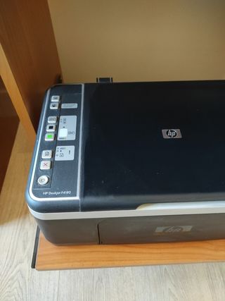 Mesa ordenador + impresora