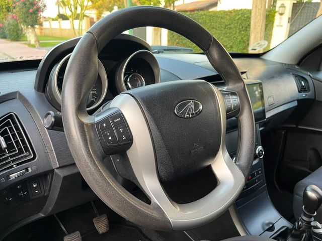 Mahindra XUV 500 2.2D 7 plazas 140 CV