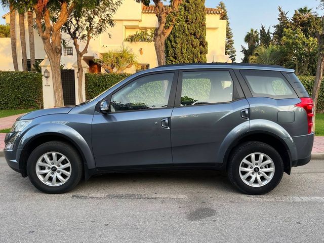Mahindra XUV 500 2.2D 7 plazas 140 CV