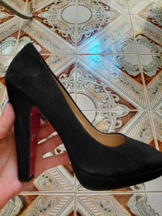 Zapatos Lodi negros de tacón