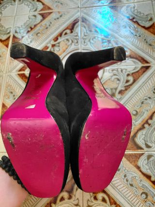 Zapatos Lodi negros de tacón