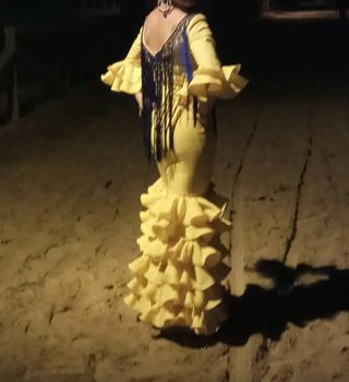 Traje Flamenca Amarillo