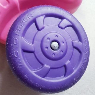 Feber correpasillos Moto Famosa. Motofeber rosa