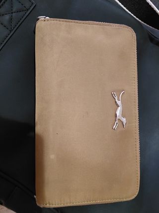 Monedero beige y negro