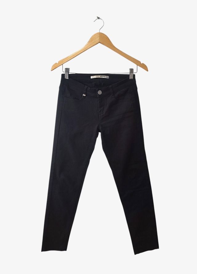 Pantalón negro Stradivarius mujer Talla 36