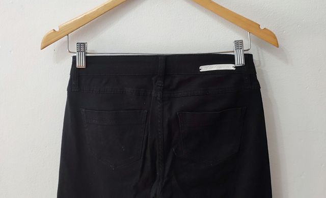 Pantalón negro Stradivarius mujer Talla 36