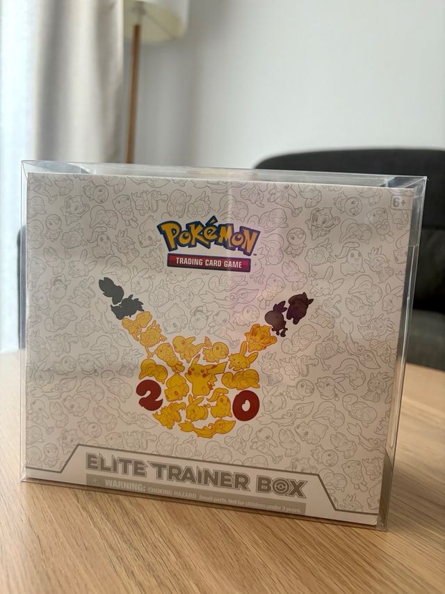 ETB Pokemon Generations 20 Aniversario Sellado