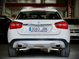 Mercedes-Benz GLA 200 d URBAN 90.000 KM 