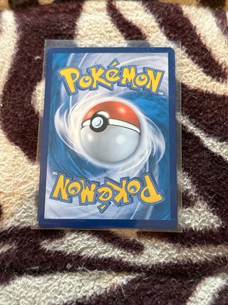 Pokémon Rotom V - 037/100 RR