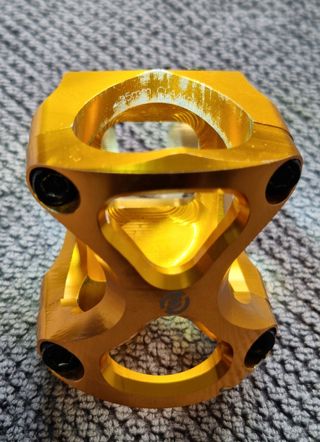 Potencia MTB - Gold/Silver