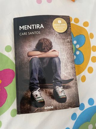 libro Mentira de Care Santos Torres