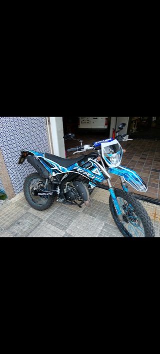 Rieju 49cc: Moto cross azul