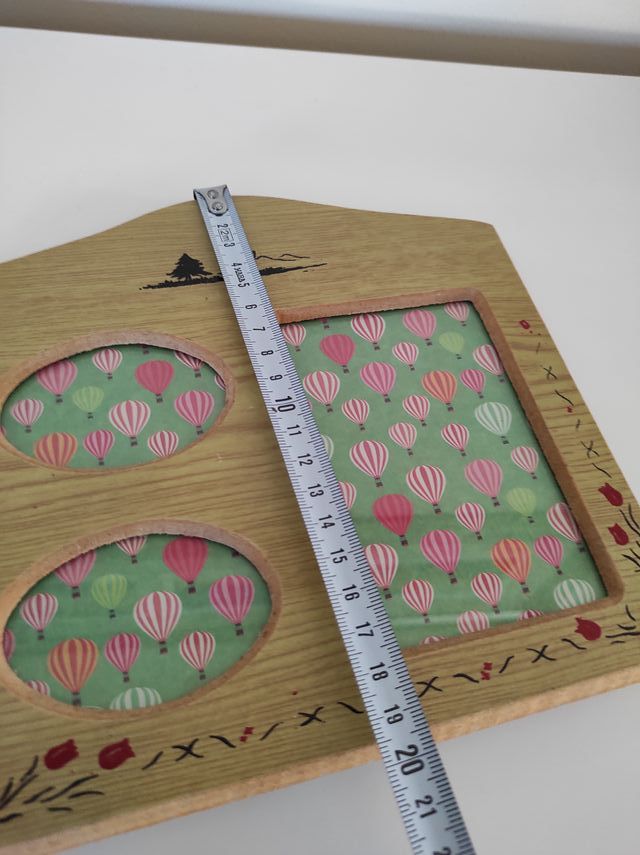 Moldura fotográfica em madeira