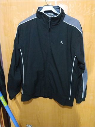 Sudadera Domyos negra y gris